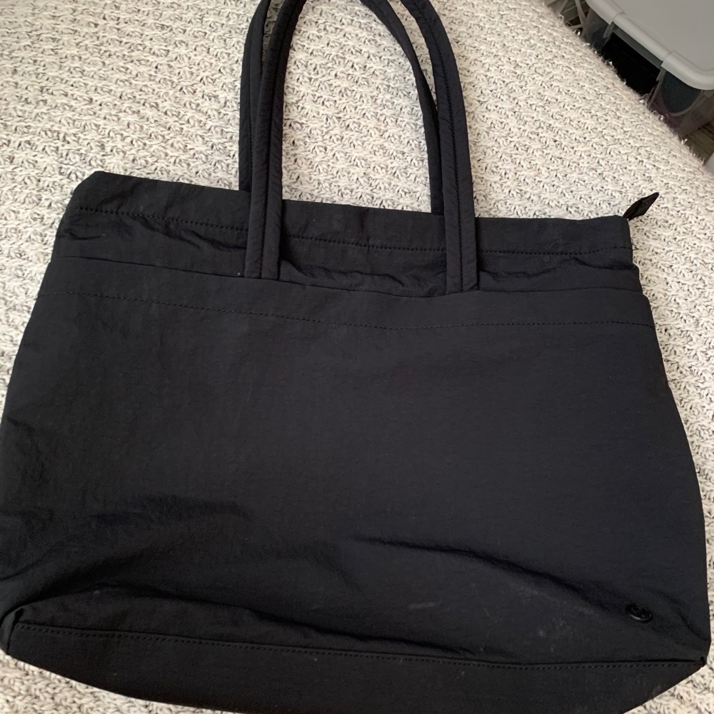 Lululemon athletic tote